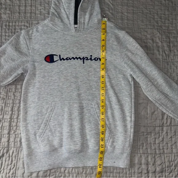 Gray champion hoodie, size L - Picture 4 of 9